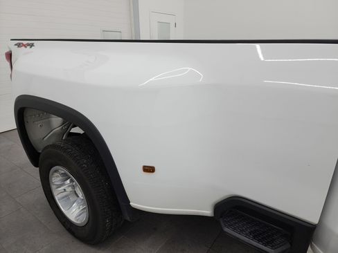 Used 2025 Chevrolet Silverado 3500 LT w/ All Star Edition image 27