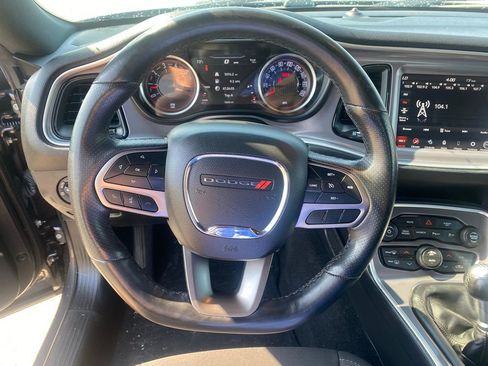 Used 2021 Dodge Challenger R/T Scat Pack RWD image 19