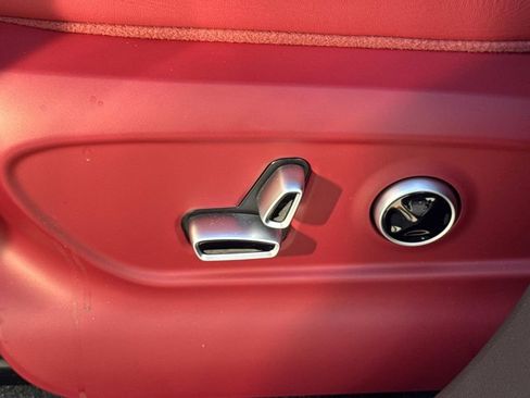 New 2026 Maserati Grecale Modena image 18