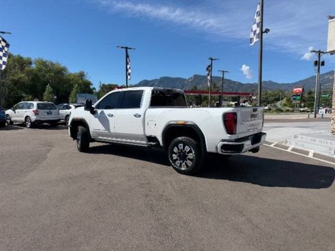 Used 2025 GMC Sierra 2500 Denali w/ Denali Reserve Package AWD/4WD image 11