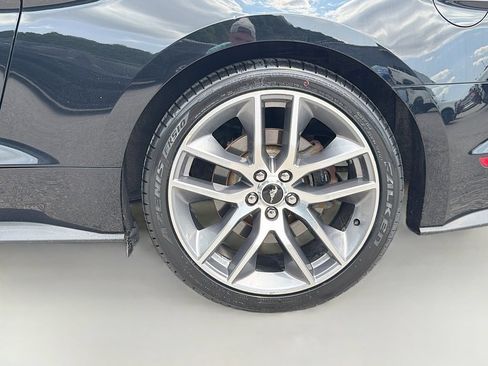 Used 2016 Ford Mustang GT Premium w/ Equipment Group 401A RWD image 33