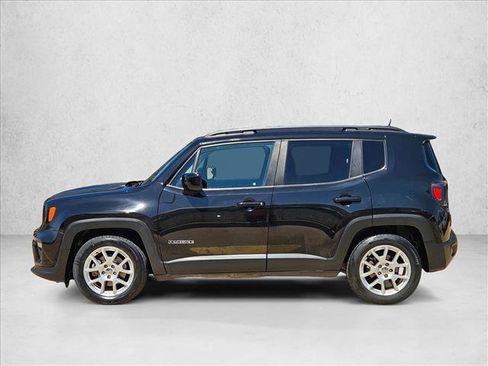 Used 2021 Jeep Renegade Latitude FWD image 9