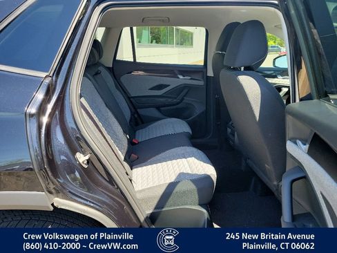 Certified 2025 Volkswagen Tiguan S AWD/4WD image 15