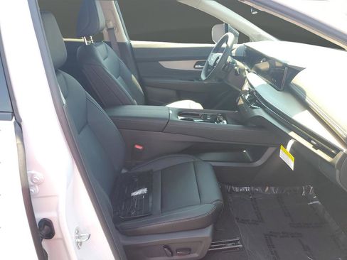 New 2025 Nissan Murano SL AWD/4WD image 32