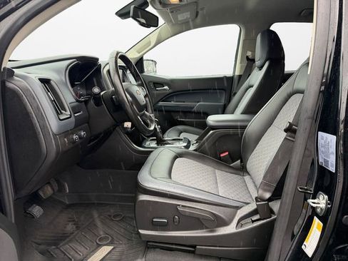 Used 2022 Chevrolet Colorado Z71 image 9