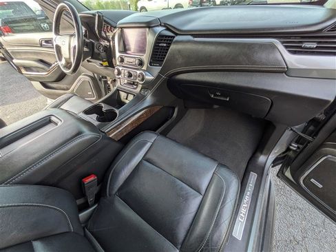 Used 2020 Chevrolet Suburban LT AWD/4WD image 23