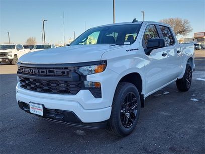 New 2026 Chevrolet Silverado 1500 Custom w/ LPO, Dark Essentials Package