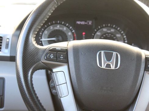 Used 2011 Honda Odyssey EX-L image 23