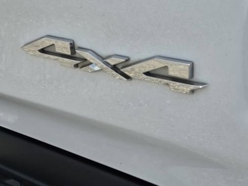 Used 2019 RAM 1500 Big Horn AWD/4WD image 9