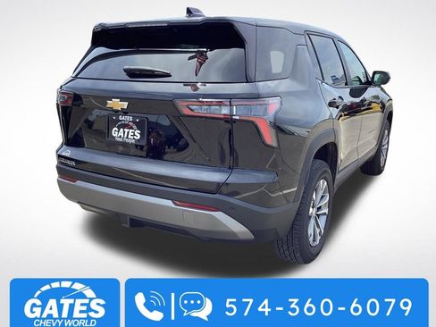 Used 2026 Chevrolet Equinox LT FWD image 9
