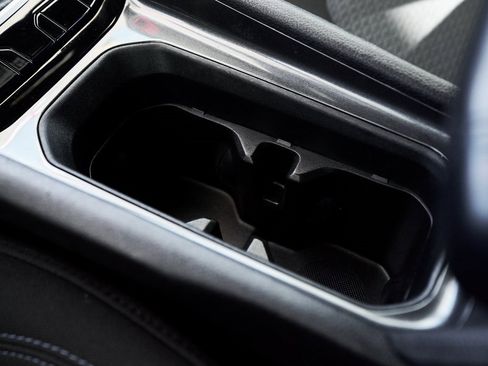 Used 2023 Jeep Compass Sport image 43