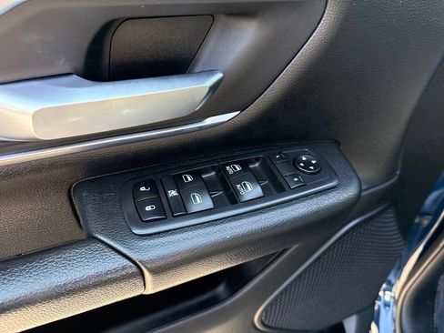Certified 2019 RAM 1500 Big Horn AWD/4WD image 18