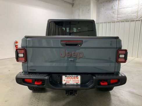 Used 2024 Jeep Gladiator Rubicon w/ Safety Group image 7