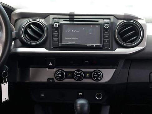 Used 2016 Toyota Tacoma SR5 w/ Towing Package RWD image 31