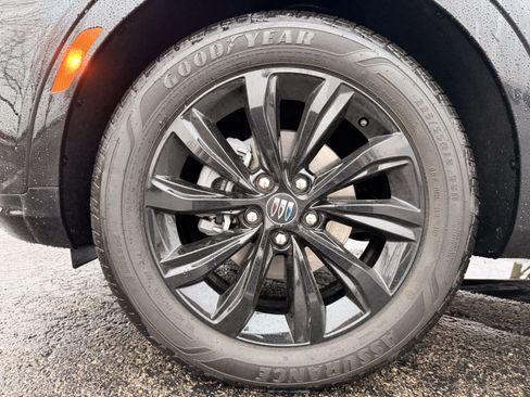 Used 2025 Buick Envista Sport Touring w/ Convenience I Package image 10