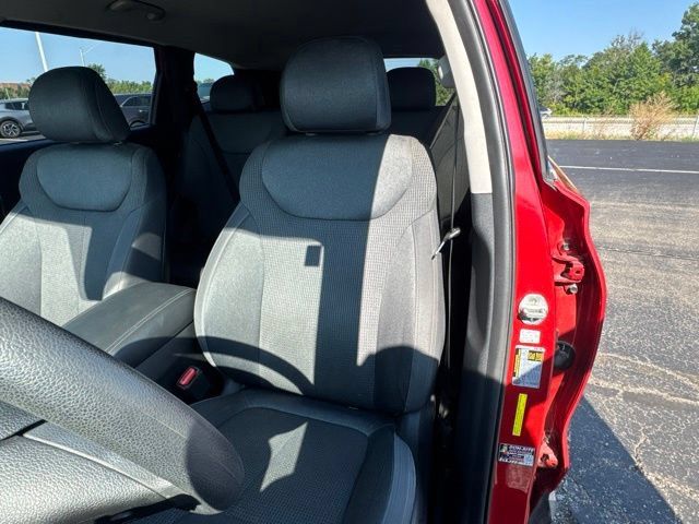 Used 2020 Hyundai Santa Fe SEL AWD/4WD image 9