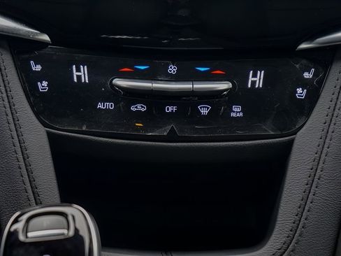New 2025 Cadillac XT6 Premium Luxury w/ Platinum Package FWD image 23