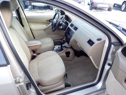Used 2007 Ford Focus SE image 9