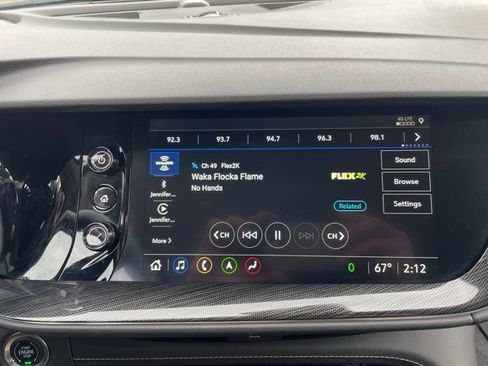 Used 2023 Buick Envision Essence w/ Technology Package I AWD/4WD image 25