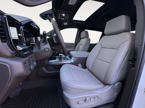 New 2026 Chevrolet Silverado 1500 LTZ w/ Technology Package AWD/4WD image 9