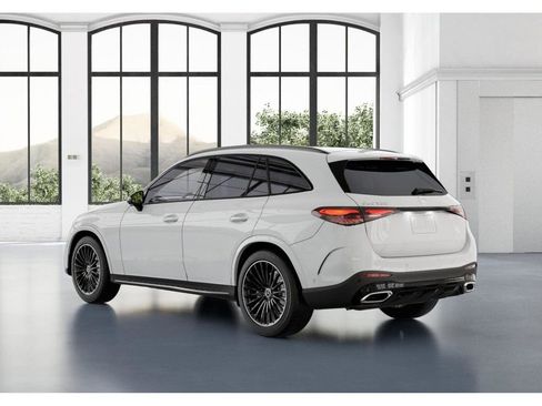 New 2026 Mercedes-Benz GLC 300 image 29