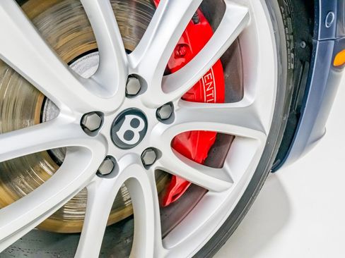 Used 2021 Bentley Continental GT AWD/4WD image 42