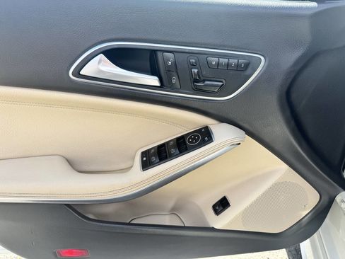 Used 2016 Mercedes-Benz CLA 250 4MATIC image 19