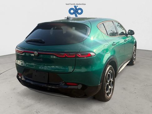 Used 2024 Alfa Romeo Tonale Ti w/ Active Assist Package AWD/4WD image 6