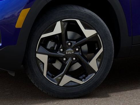New 2026 Kia Seltos S FWD image 9