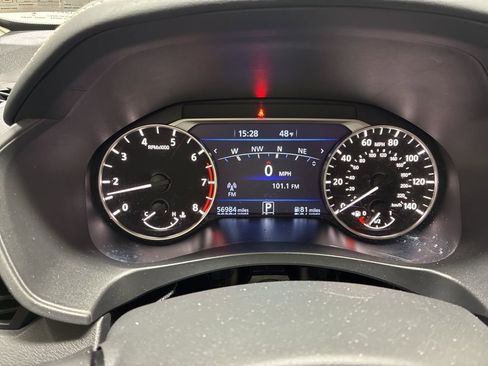 Used 2024 Nissan Altima 2.5 SR w/ SR Premium Package image 15