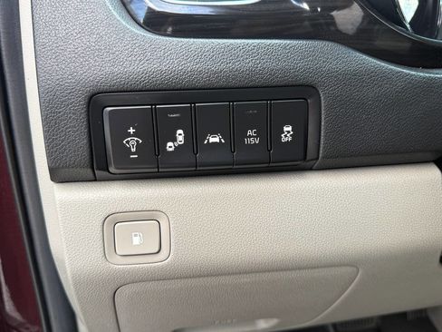 Used 2020 Kia Sedona SX image 15