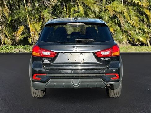 Used 2019 Mitsubishi Outlander Sport ES image 6