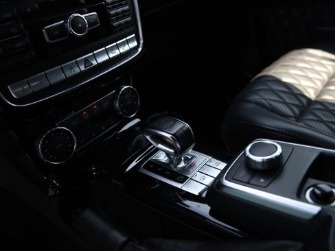 Used 2016 Mercedes-Benz G 65 AMG 4MATIC image 15