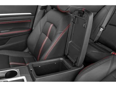 Used 2023 Nissan Altima 2.5 SR FWD image 17