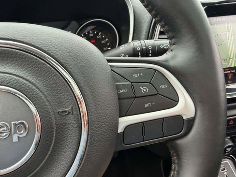 Used 2019 Jeep Compass Limited AWD/4WD image 28