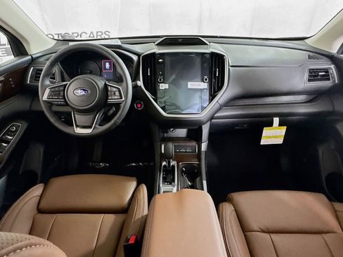 Used 2025 Subaru Ascent Touring AWD/4WD image 30