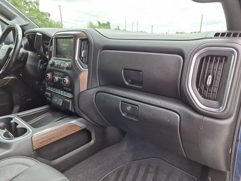 Used 2020 Chevrolet Silverado 2500 High Country w/ Z71 Off-Road Package AWD/4WD image 38