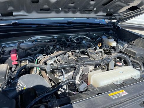Used 2024 Toyota Tacoma SR5 AWD/4WD image 33
