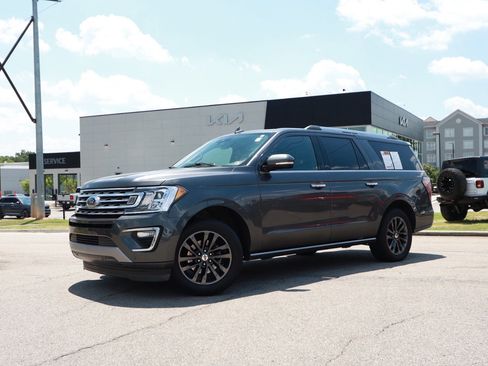 Used 2020 Ford Expedition Max Limited RWD image 2