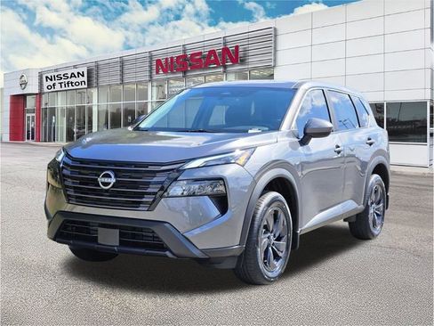 New 2026 Nissan Rogue SV FWD image 8