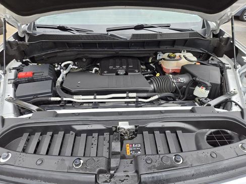 Used 2023 Chevrolet Silverado 1500 LT image 18