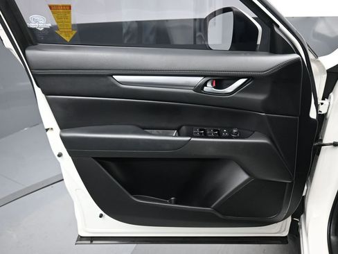 Used 2021 MAZDA CX-5 Touring image 9