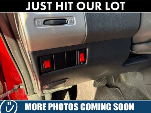 Used 2006 Suzuki Aerio SX FWD image 10
