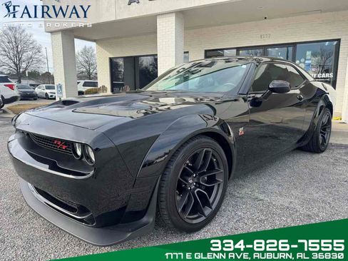 Used 2021 Dodge Challenger R/T Scat Pack image 2