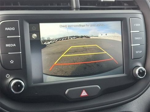 Used 2024 Kia Soul LX w/ Option Group 015 image 17