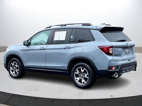 Used 2022 Honda Passport TrailSport image 6