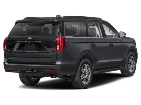 New 2026 Ford Expedition Active RWD image 3