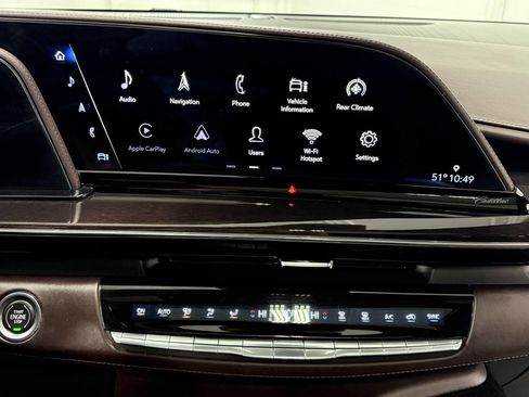 Used 2022 Cadillac Escalade Premium Luxury Platinum image 32