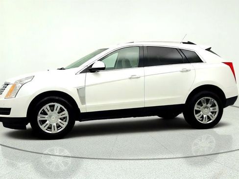 Used 2016 Cadillac SRX Luxury w/ Driver Awareness Package FWD image 8