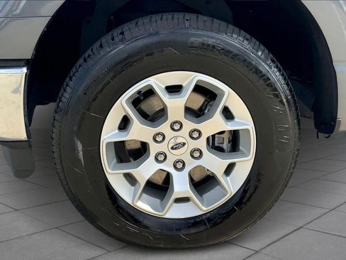 Used 2023 Ford F150 XLT image 10